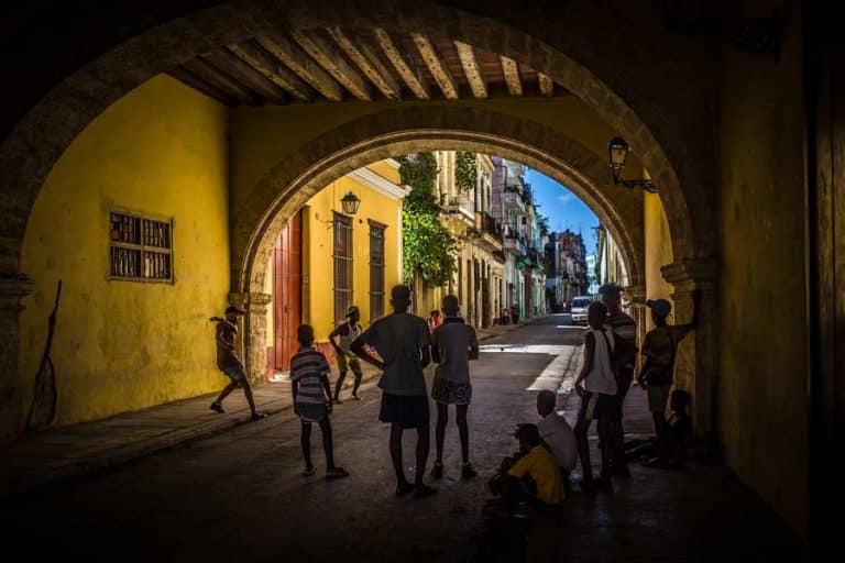 Viajes Fotográficos Cuba La Habana Vieja Retrato Documental Nacho Marlats Fotografía de Viajes