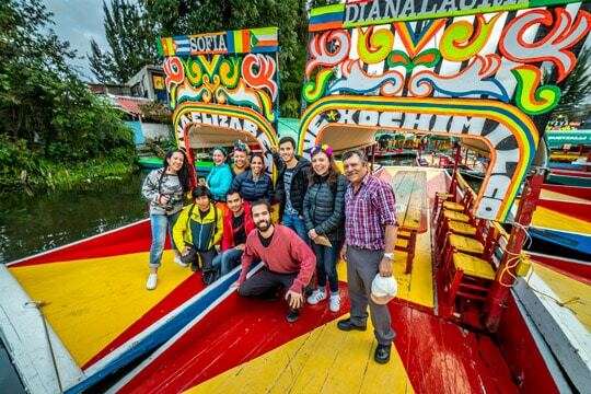 Los Fotonautas en el Viaje Fotográfico 2018 en las trajineras de xochimilco viaje grupal